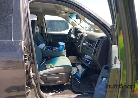 2016 Ram 1500 Express из США, поврежденный, VIN 1C6RR7KG3GS277098